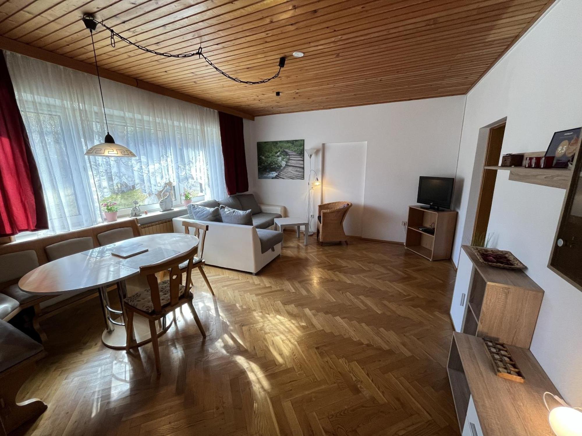 Apartments Am Kirchkogel "Laendliche Entspannung Im Herzen Der Steiermark" Pernegg an der Mur Стая снимка
